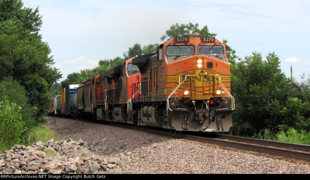 BNSF 5279